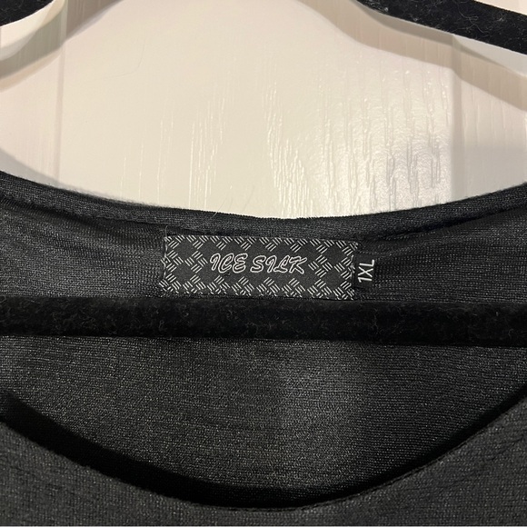 Ice Silk Dark Gray Dress w/ Black Chiffon Hem & Design (1XL) - Picture 3 of 7